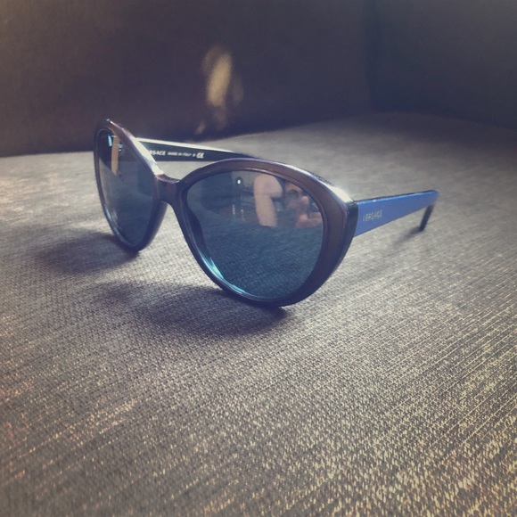 Versace Accessories - Versace sunglasses